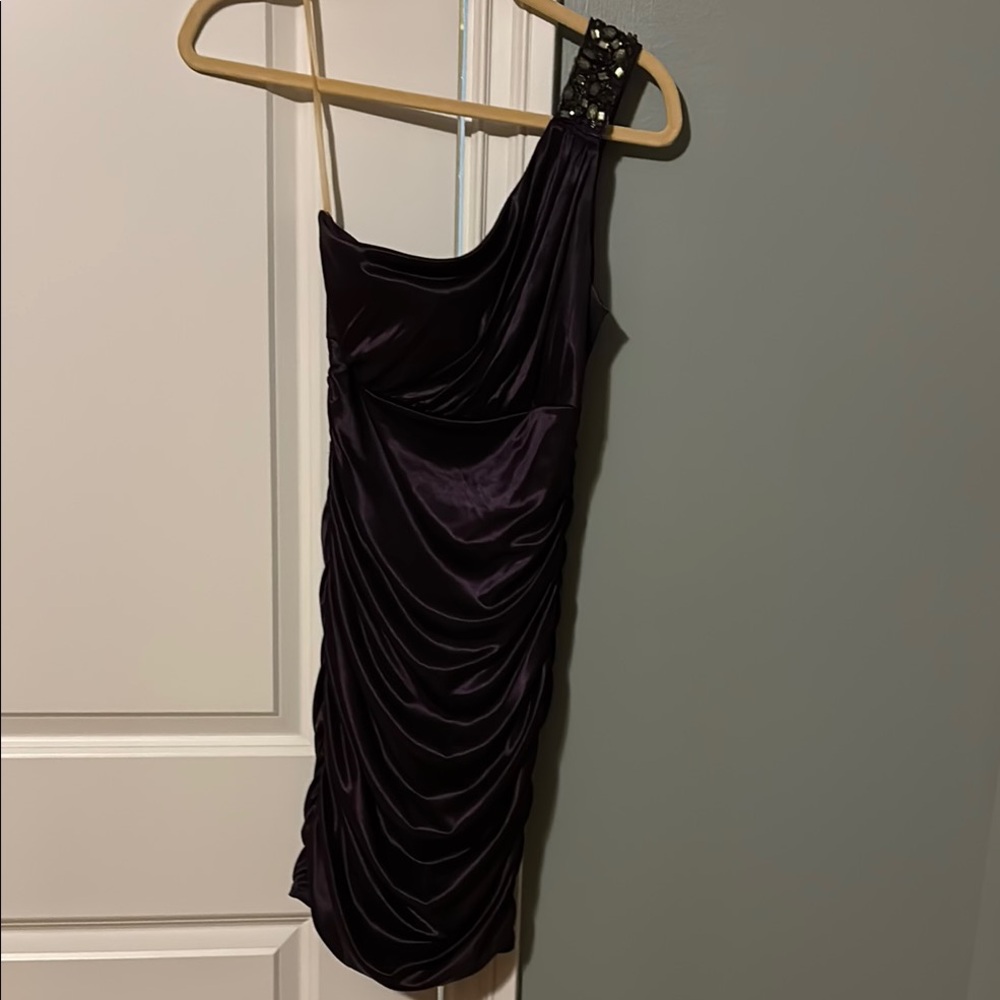 Elegant One-Shoulder Purple Dress